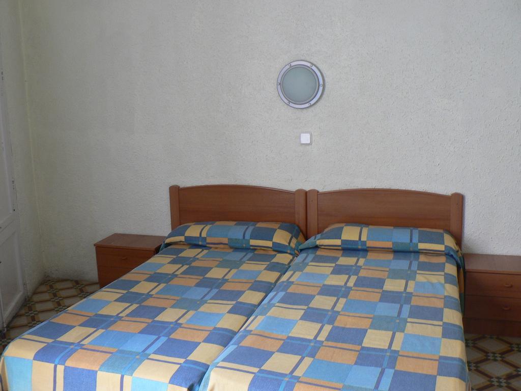 Hostal Terramar Palma de Mallorca Ruang foto